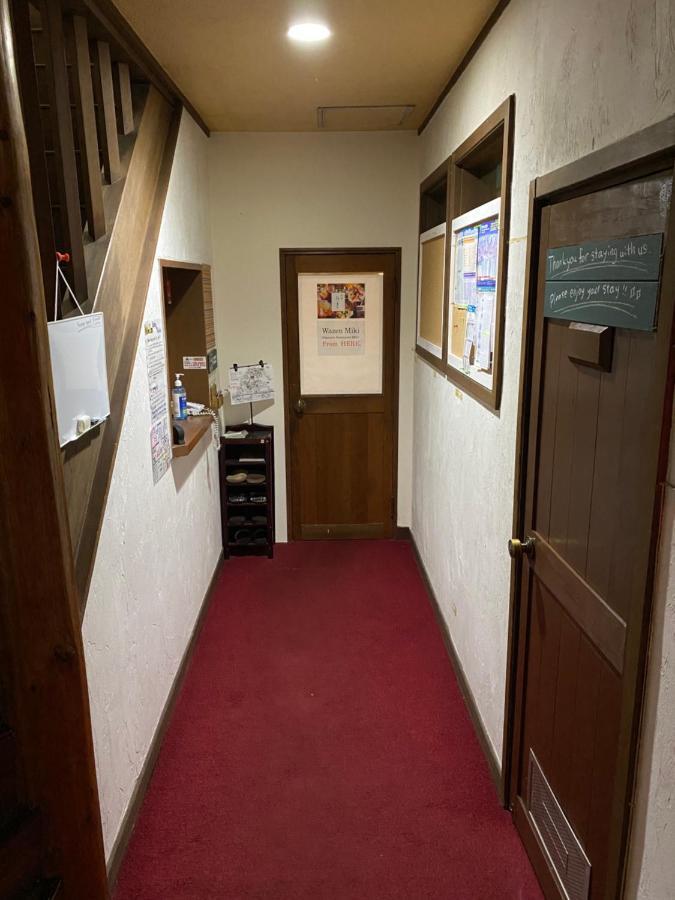 Guest House Wind Inn Hakuba Luaran gambar